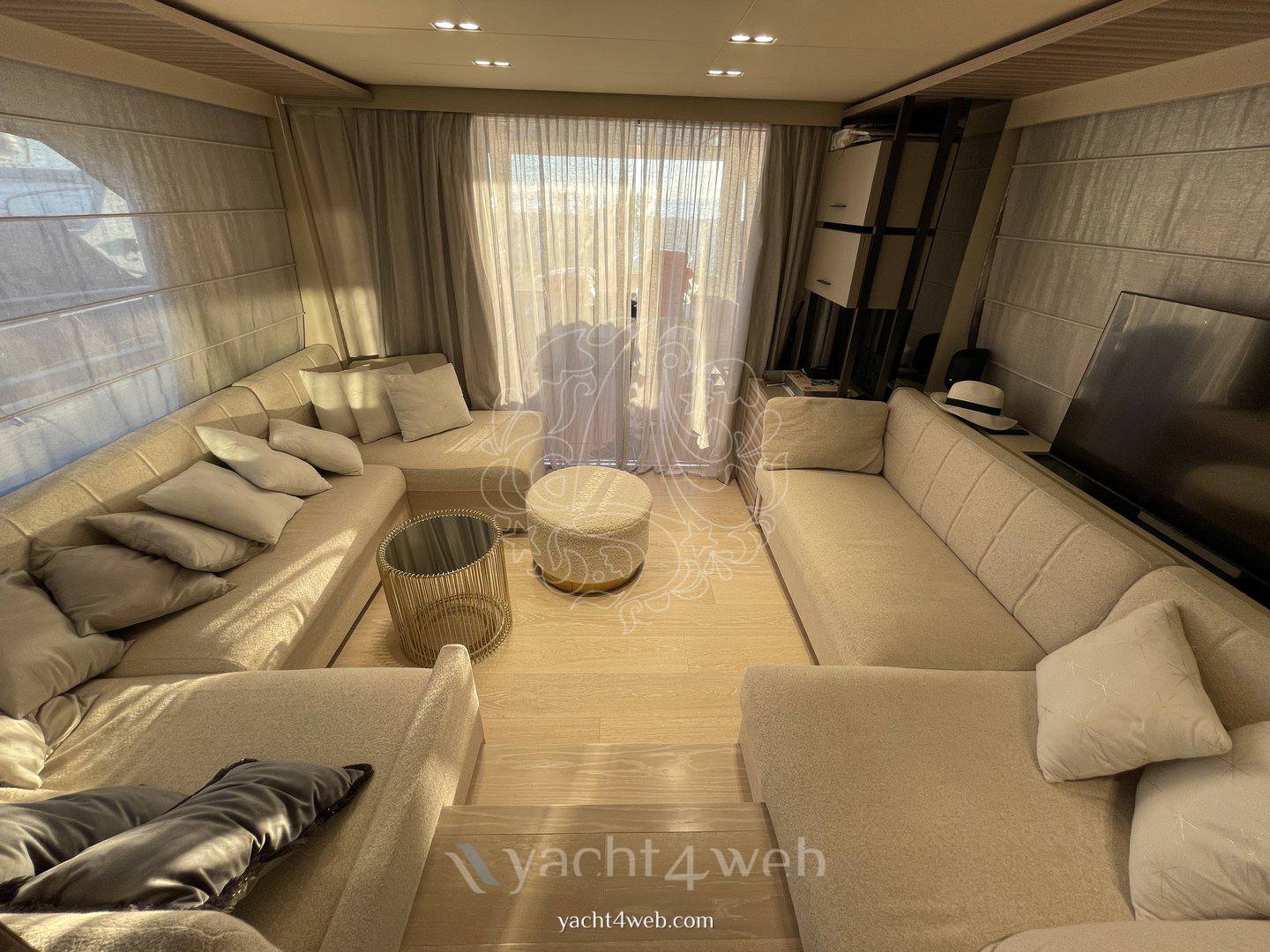 Ferretti yachts 670 0