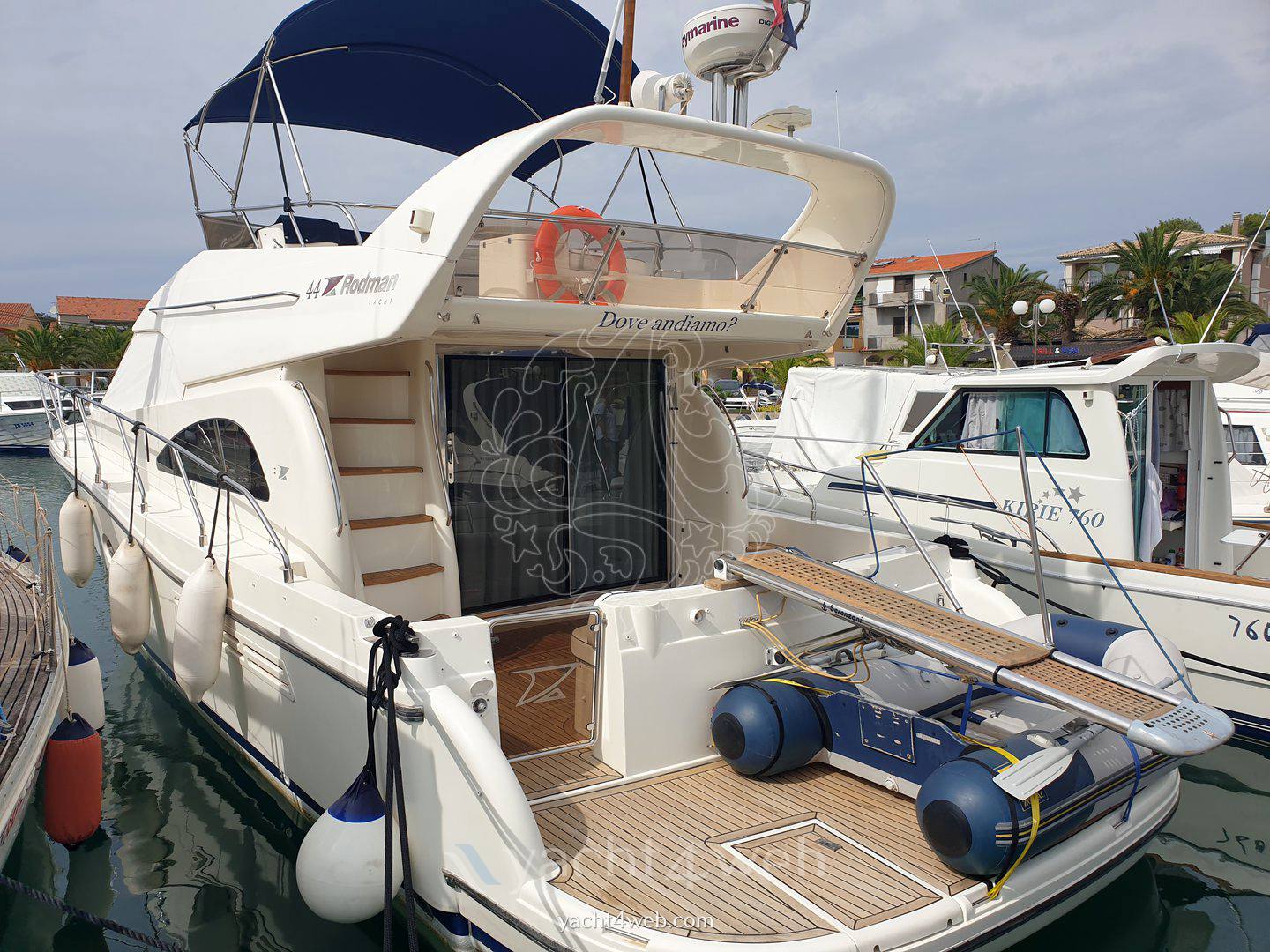 Rodman 44 fly Barco de motor usado para venta