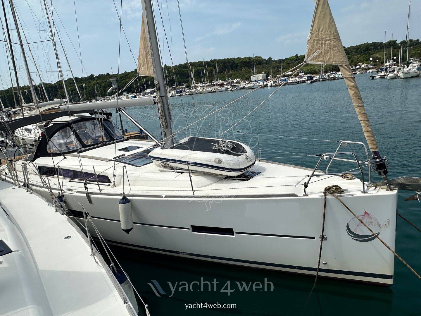 Dufour yachts Dufour 412 grand large Barca a vela usata in vendita