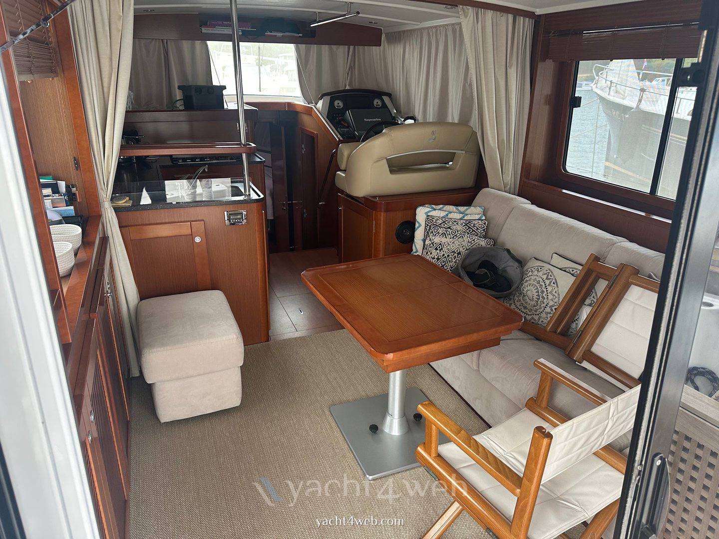 Beneteau Swift trawler 44 