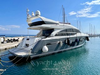 Princess Princess 68 flybridge