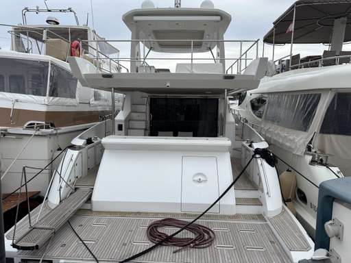 Azimut Azimut 66 fly