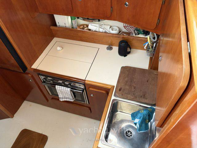 Azimut Az 35