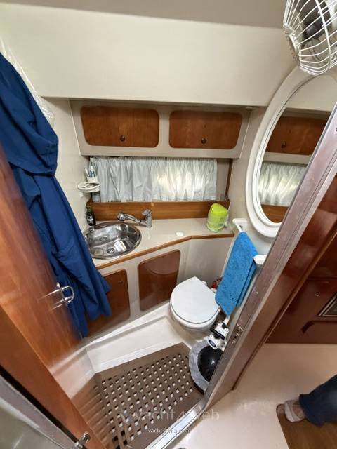 Azimut Az 35