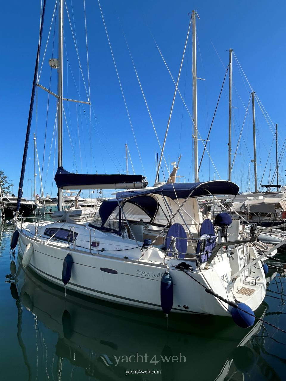 Beneteau Oceanis 40