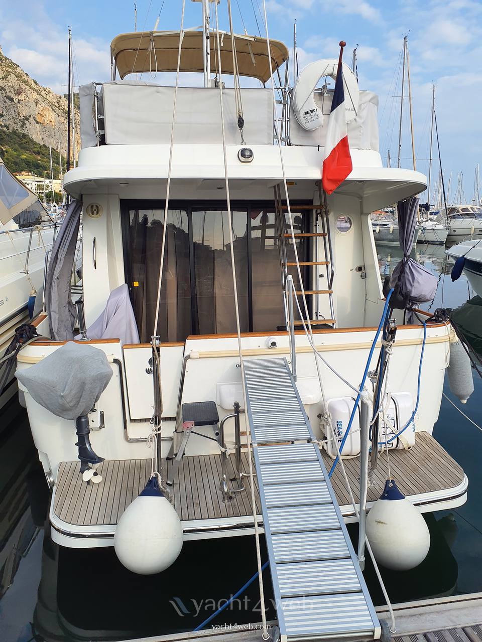 Beneteau Swift trawler 34