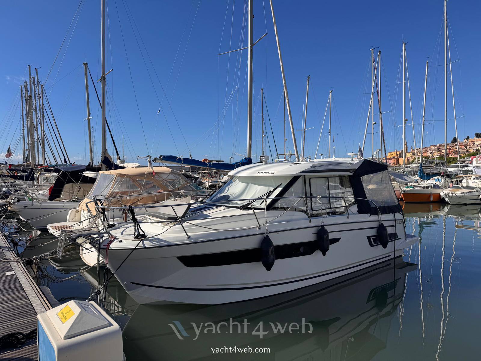 Jeanneau Merry fisher 895