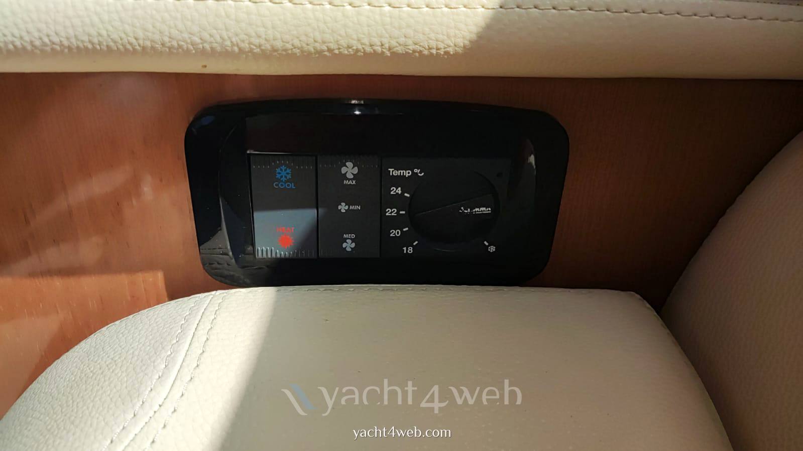 Jeanneau Prestige 32