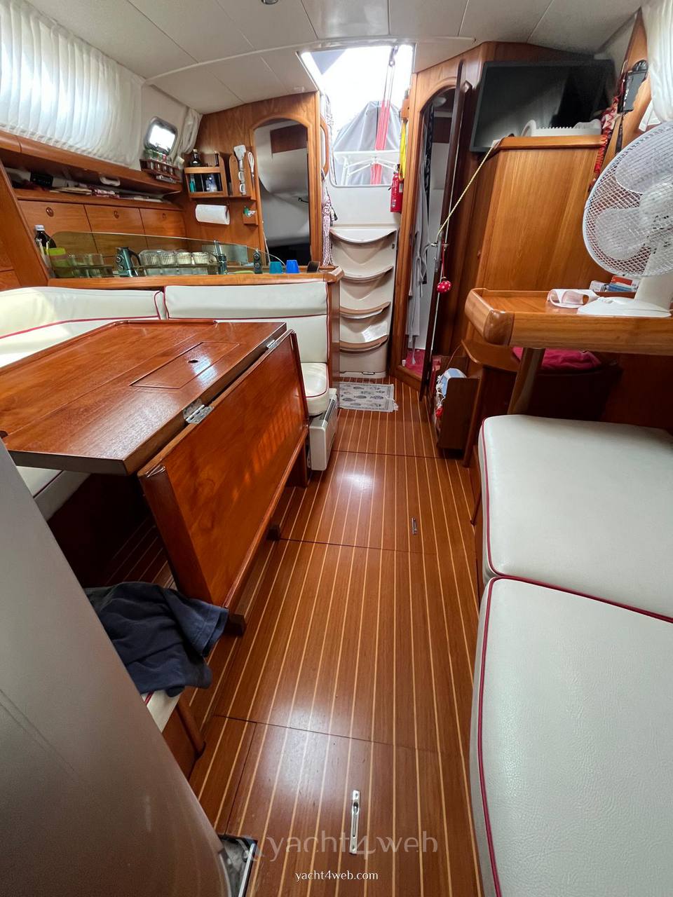 Jeanneau Sun fast 37