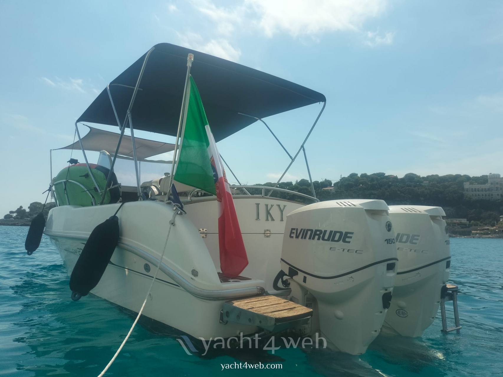 Capelli Cap 27 wa Barco a motor usado para venda