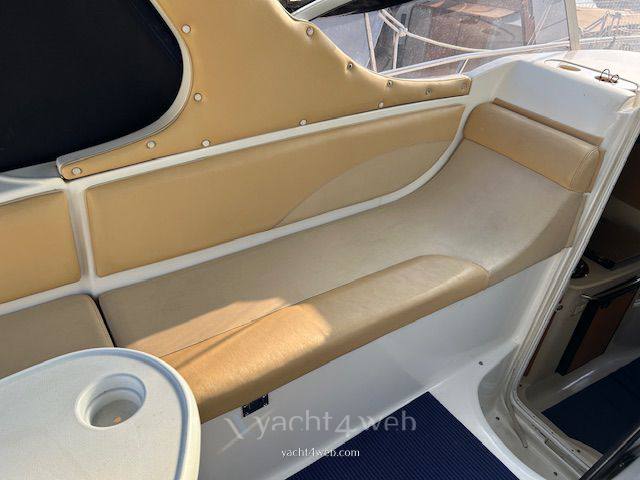 Saver Riviera 24 Motorboot gebraucht zum Verkauf