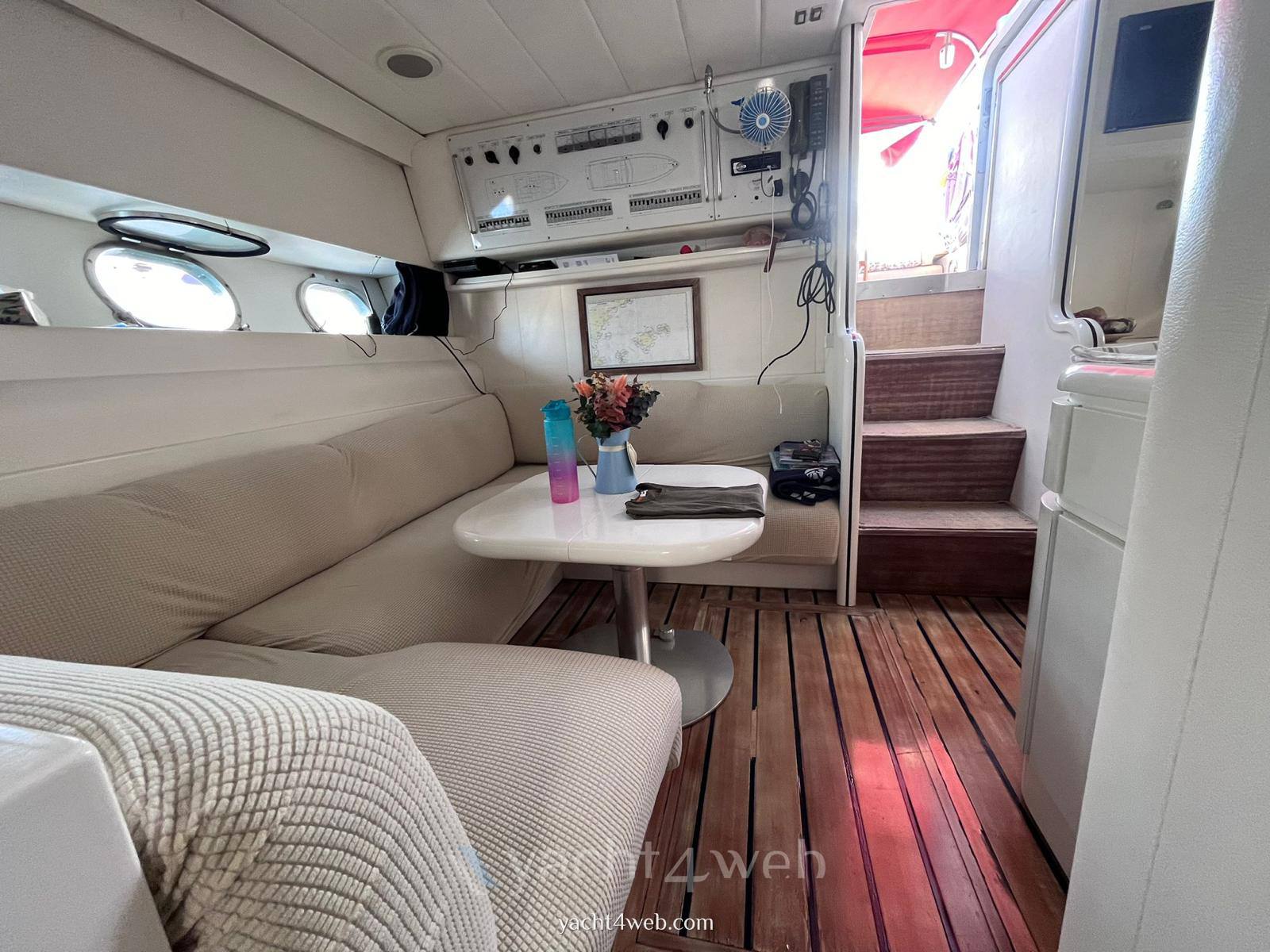 Cantieri di baia B 50 Bateau à moteur nouveau en vente