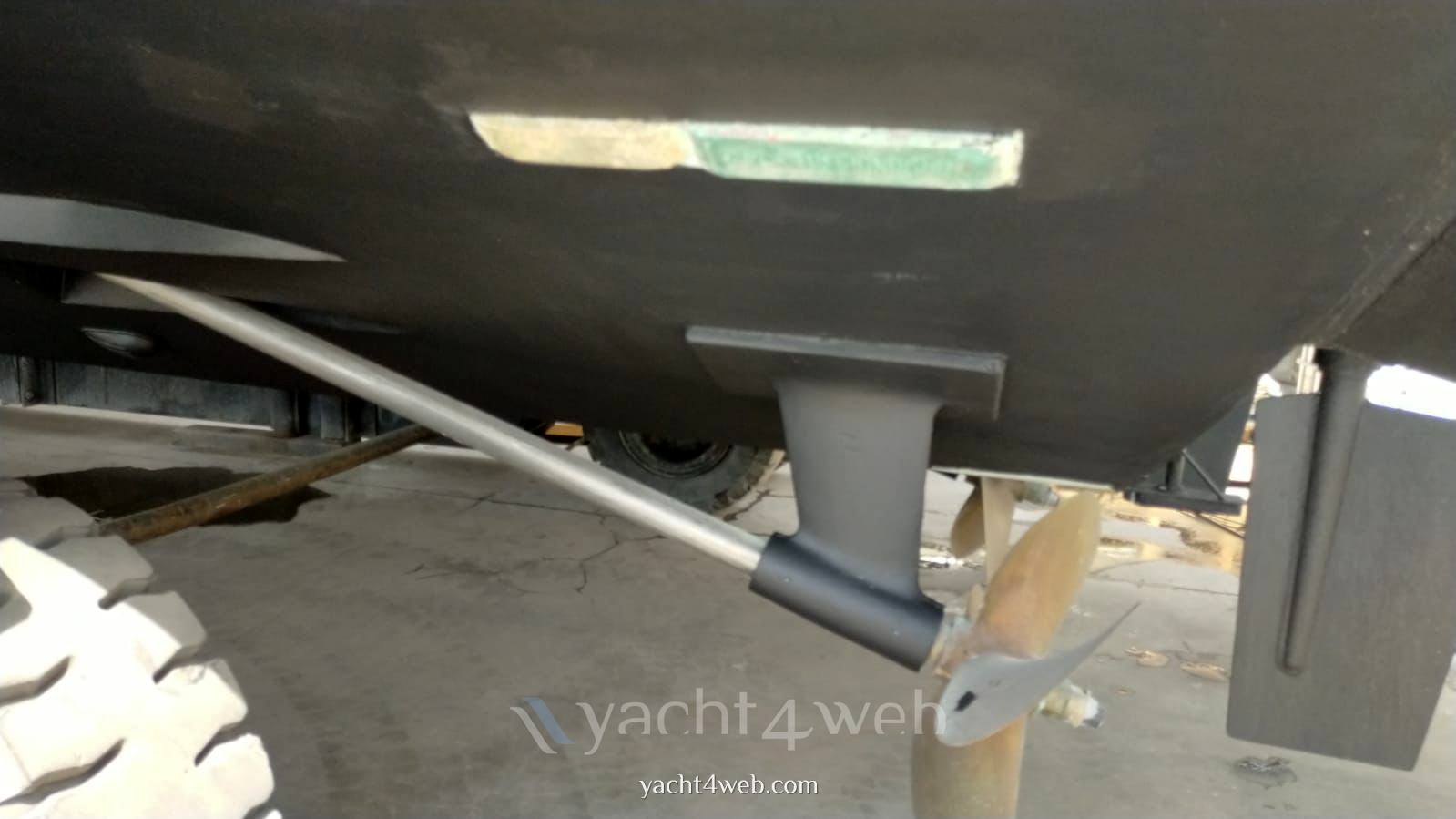 Cantieri di baia B 50 Bateau à moteur nouveau en vente
