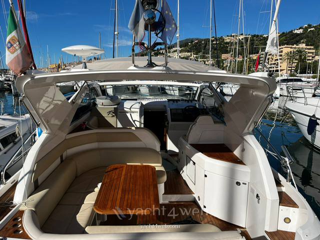 Fairline Targa 38 usato