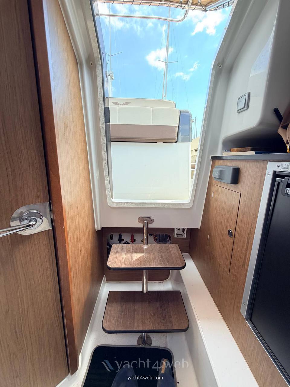 Beneteau Flyer 7.7 sun deck 