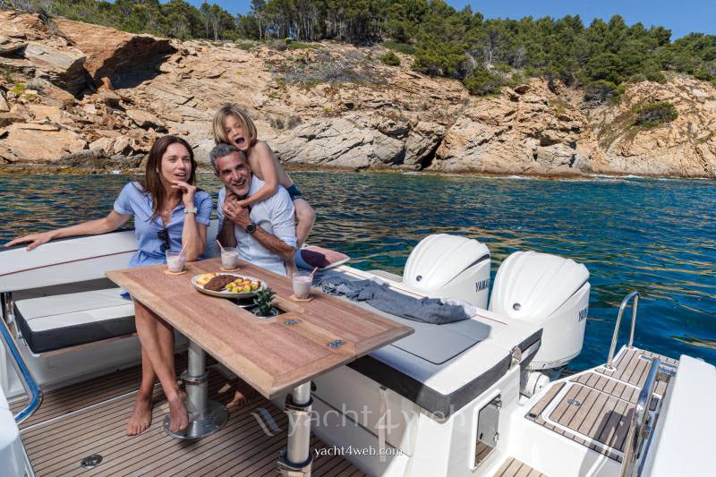 Jeanneau Cap camarat 9.0 wa 2 0
