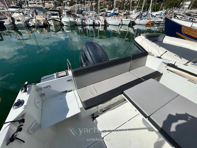 Jeanneau Merry fisher 795 serie 2 bateau à moteur