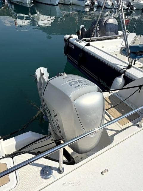 Beneteau Antares 650 hb Kajütboot verwendet