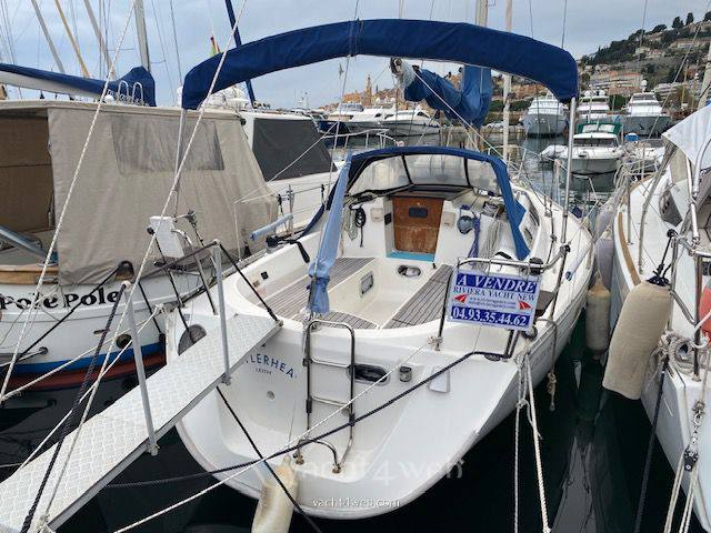 BENETEAU Oceanis 320 Barca a vela usata in vendita