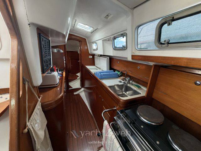 Beneteau Oceanis 40 cc يستخدم