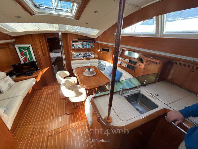 Jeanneau Sun odyssey 49 ds Парусная лодка