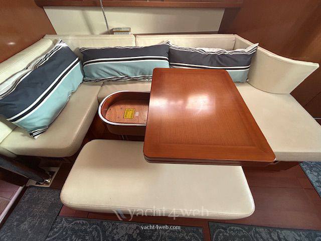 Beneteau Oceanis 40 2011