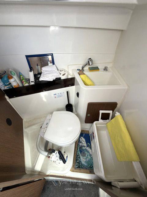 Beneteau Antares 8 