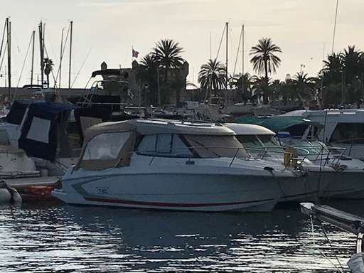 BENETEAU BENETEAU Antares 7.80