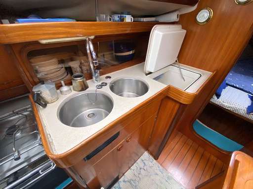 BENETEAU BENETEAU Oceanis 320