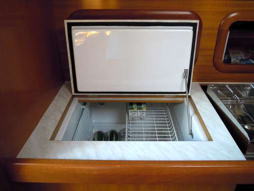 Cantiere del pardo Cantiere del pardo Grand soleil 37