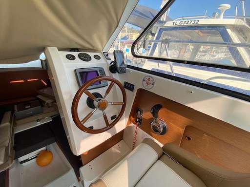 JEANNEAU JEANNEAU MERRY FISHER 645 LEGENDE