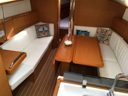 JEANNEAU JEANNEAU Sun odyssey 379