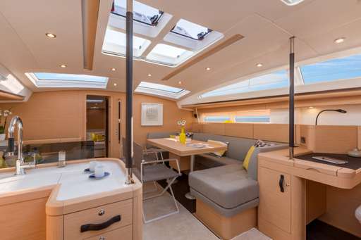 JEANNEAU YACHT 2015 JEANNEAU YACHT 2015 Jeanneau 57