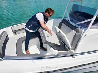 Jeanneau Cap camarat 7.5 cc serie 3 - Photo 18