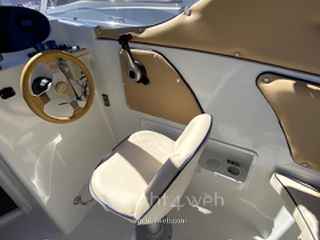 Saver 650 cabin - Photo 9