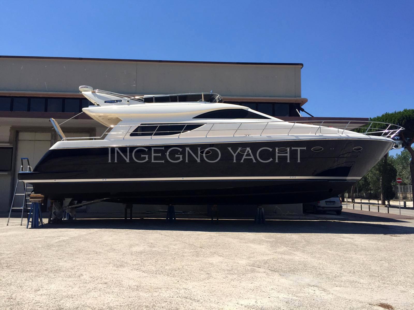 Uniesse 55 fly 