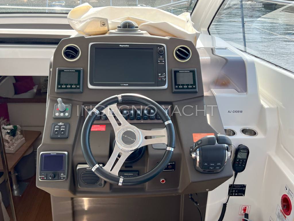 Azimut atlantis 43 hard top Toit rigide occasion