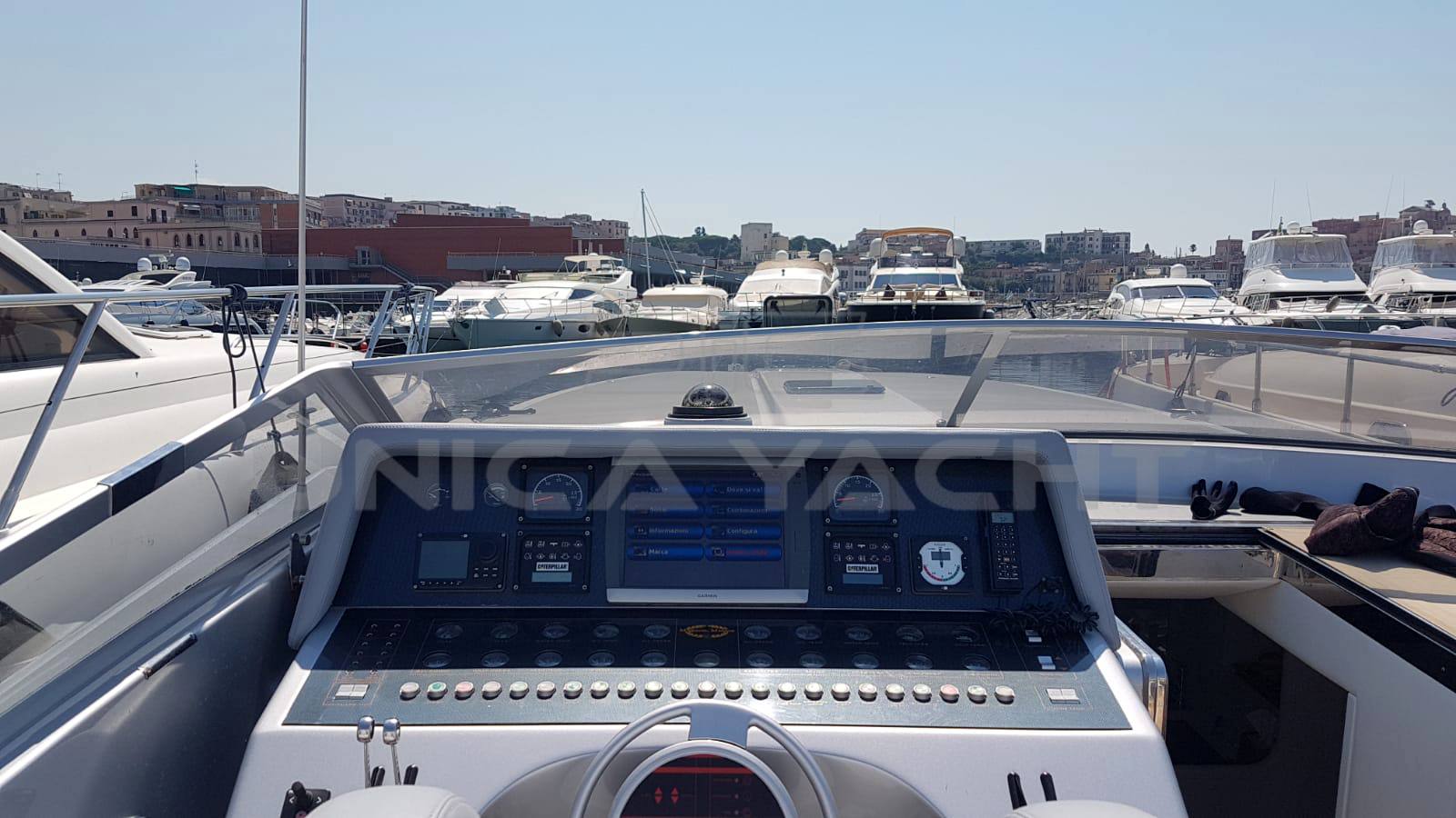 Magnum Marine 50 bestia, Motor boat used for sale (Express cruiser)