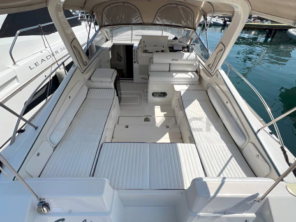 Fiart 32 genius Express cruiser