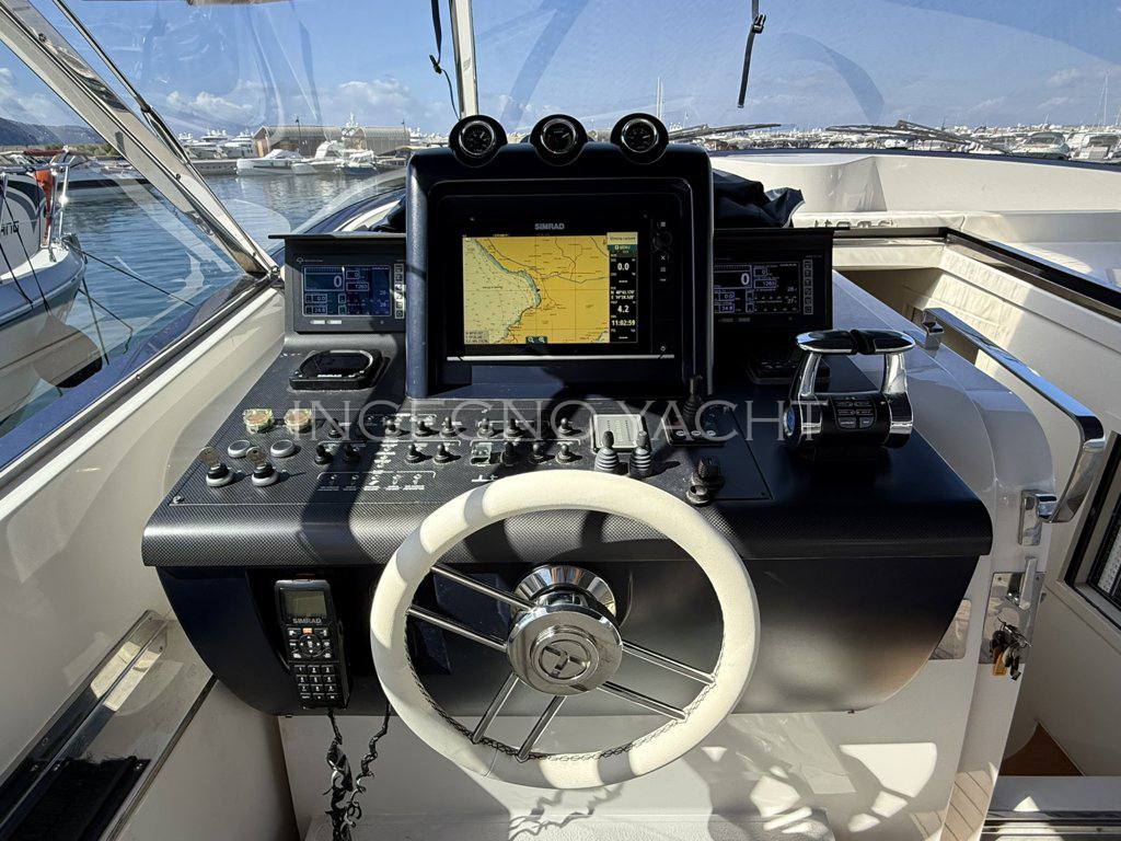 Itama 62 bateau à moteur