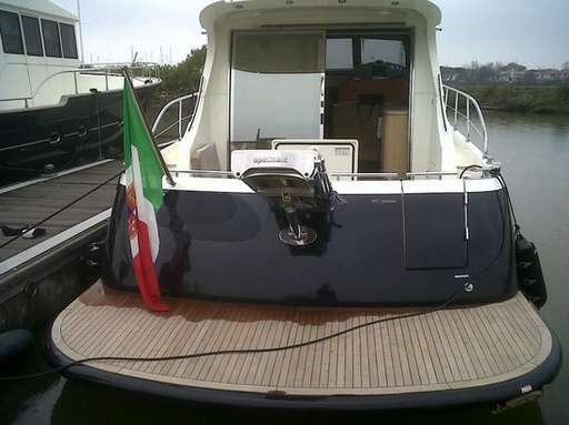 Cantieri estensi Cantieri estensi Goldstar 440 s