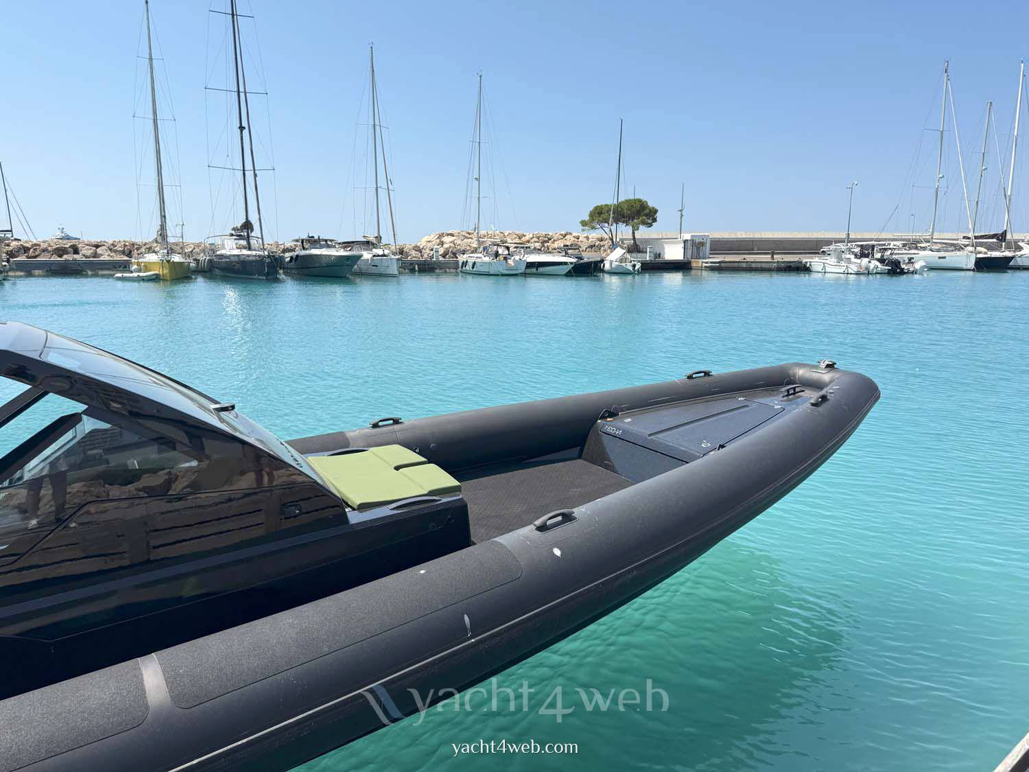 Goldfish 38 sport usado