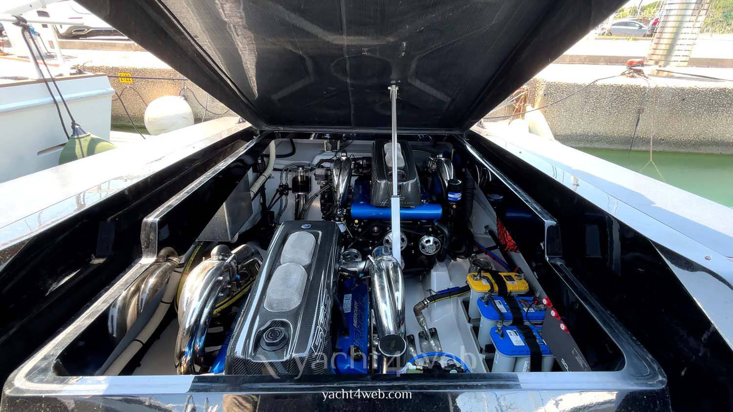 Goldfish 38 sport Iate a motor usado