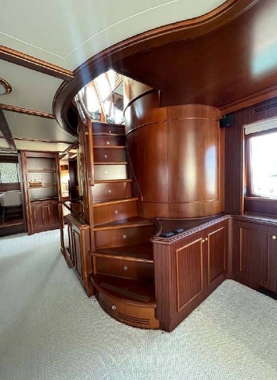 Custom line Navetta 27 fotografia