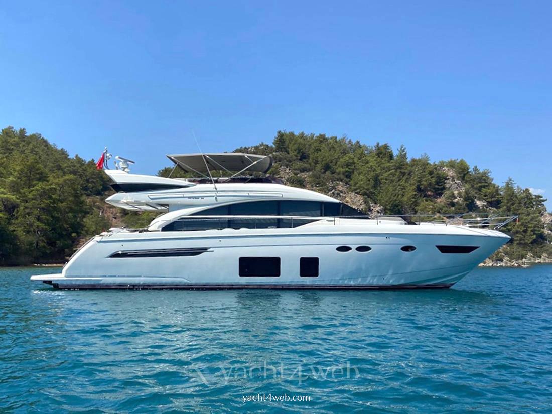 Princess F68 Motoryacht