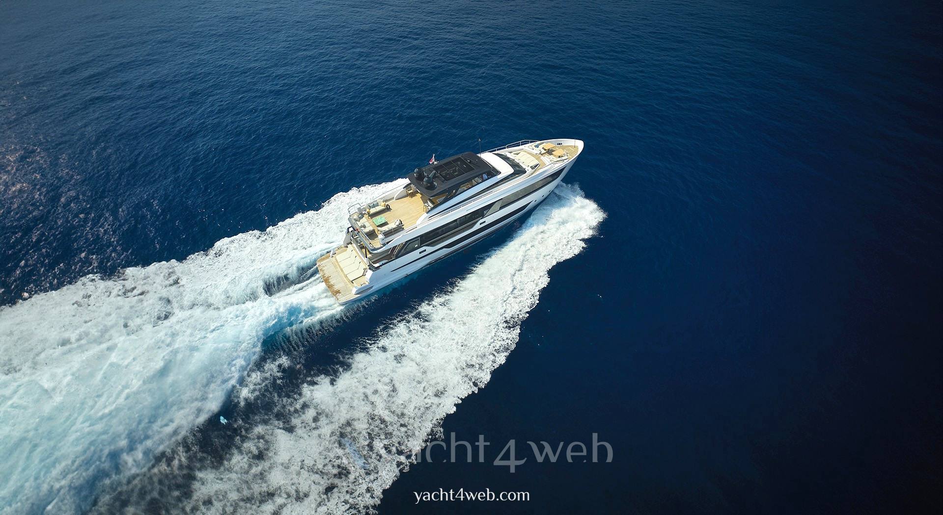 Ferretti yachts 1000 