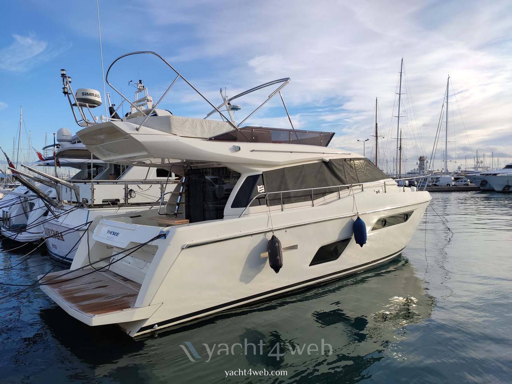 Ferretti yachts 450 