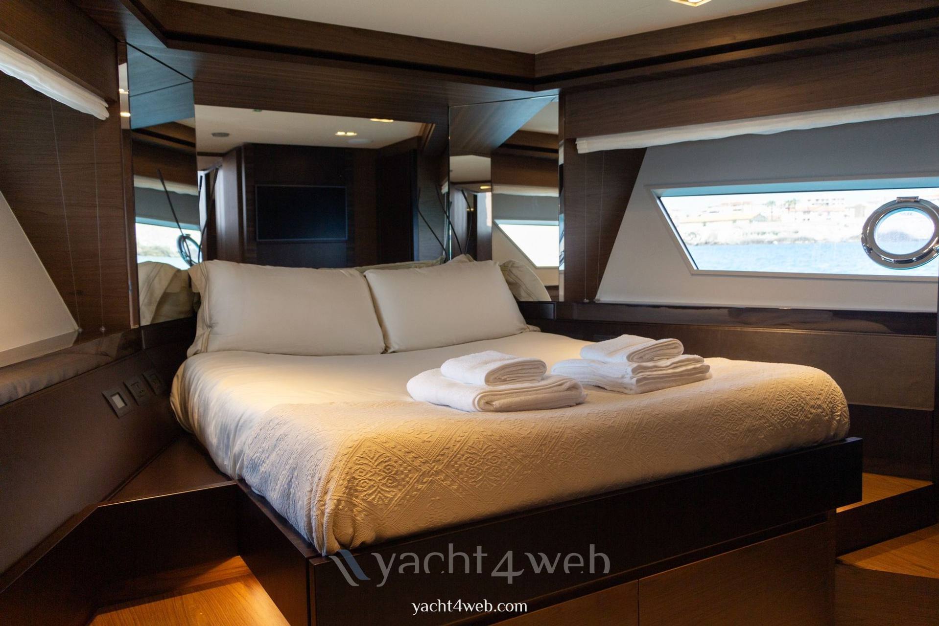 Ferretti yachts 670 Motoryacht