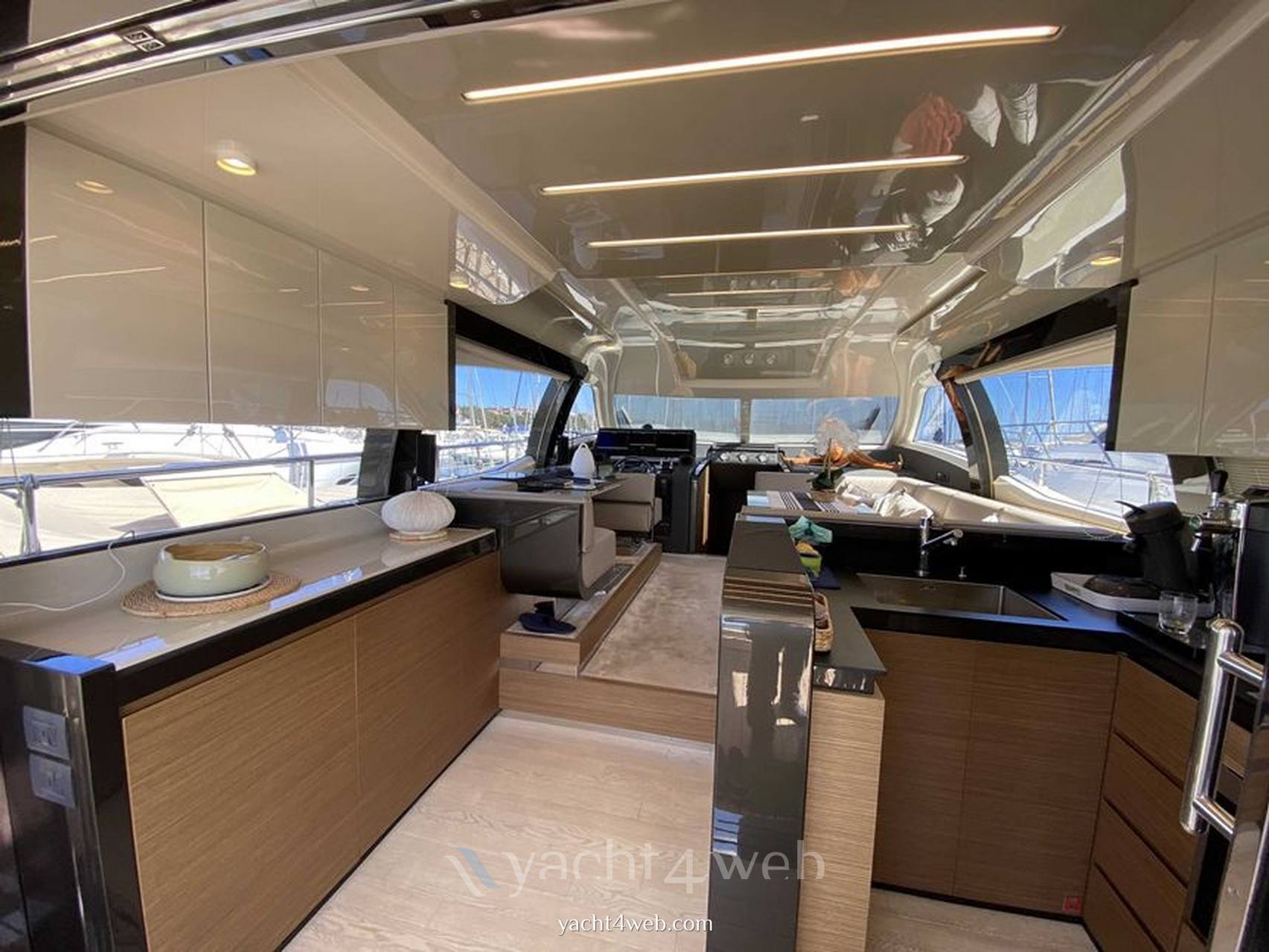 Ferretti yachts 550 Motoryacht usato