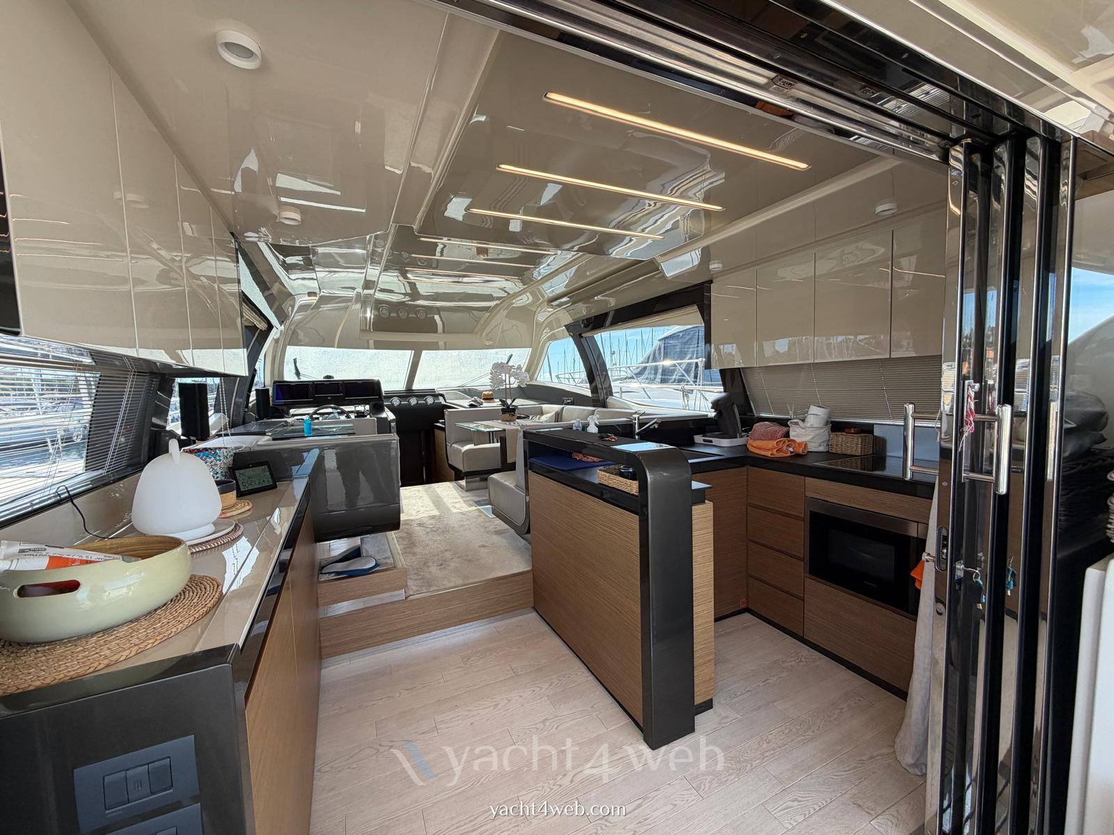 Ferretti yachts 550 Motoryacht usato